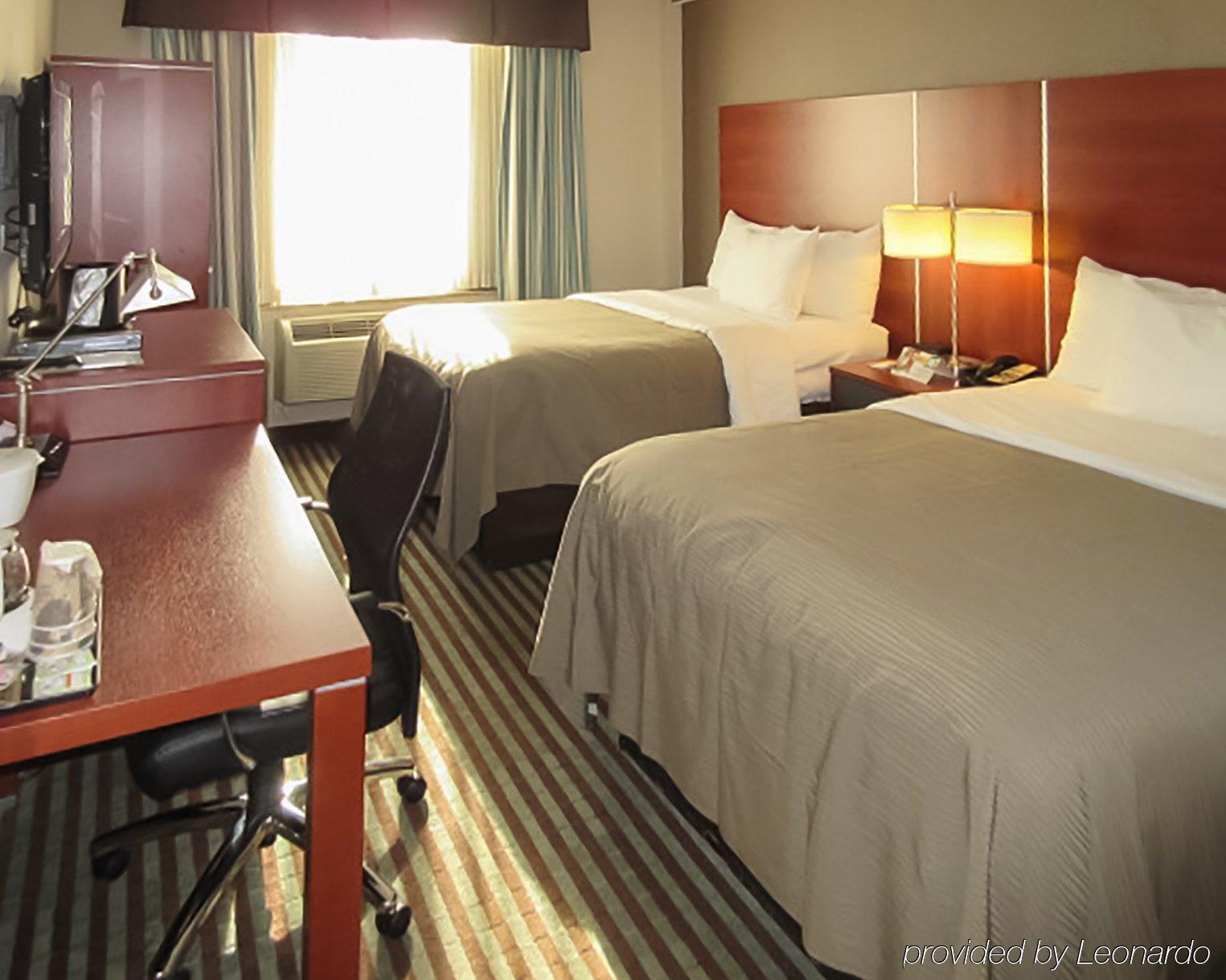 Prince Flushing Hotel New York Eksteriør billede